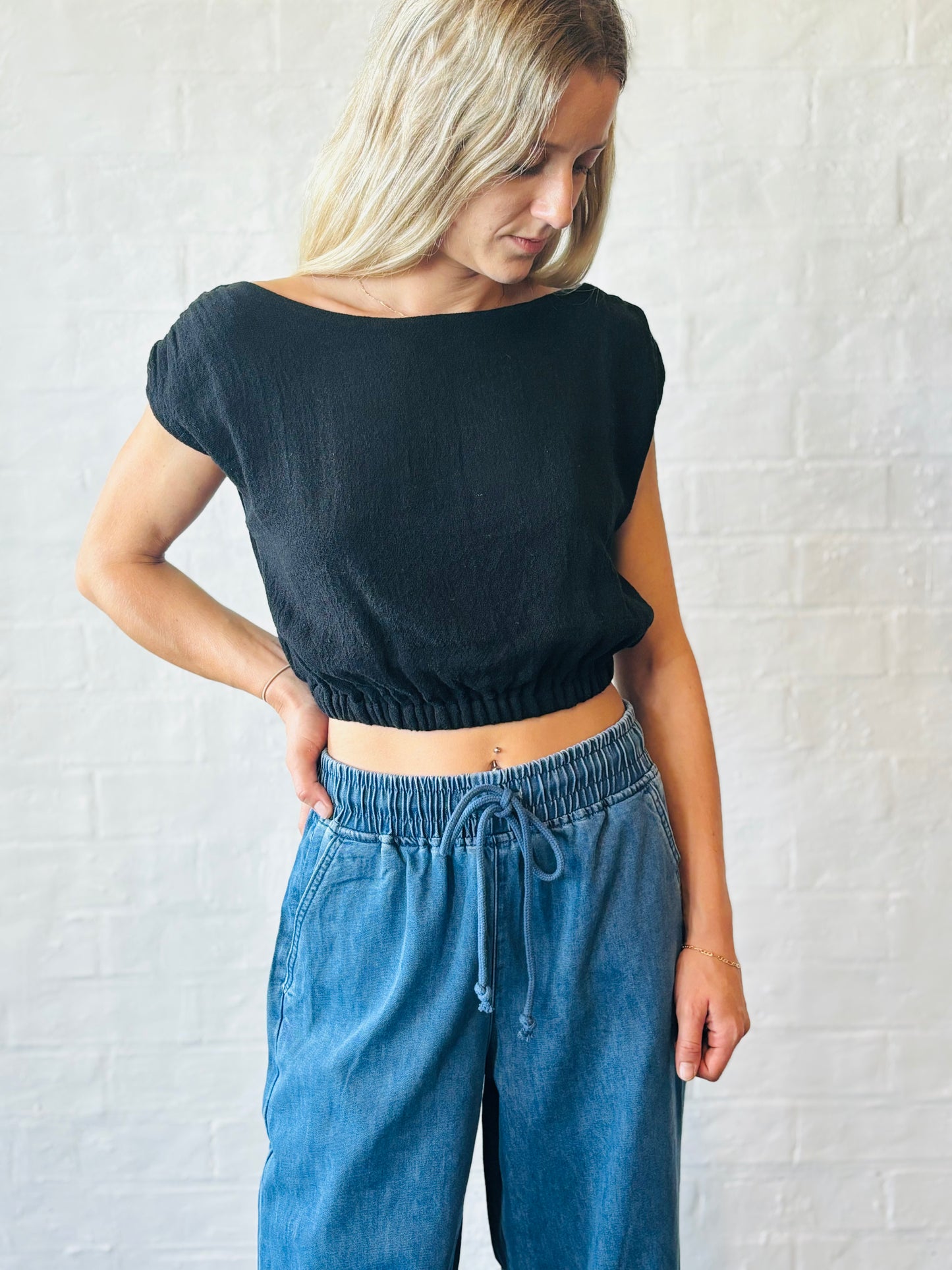 Mila Top - Black