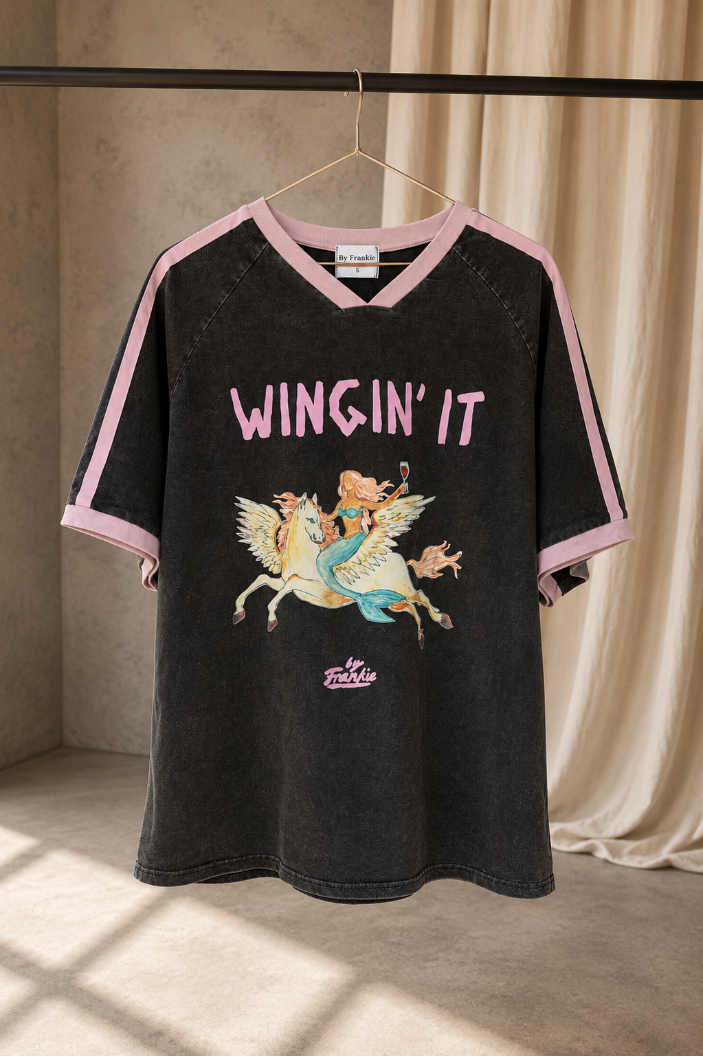 Wing in It Tee Pink/Choc