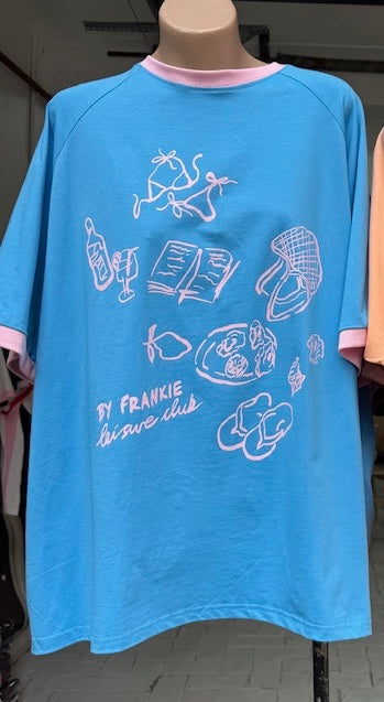 Leisure Club Tee in Blue