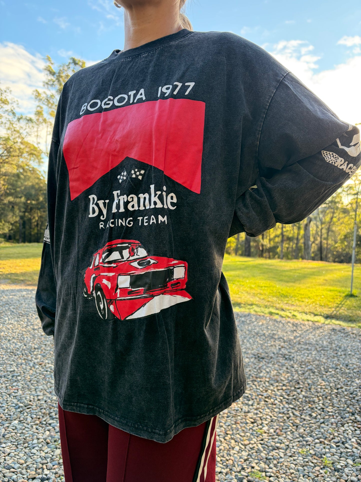 Bogotá 1977 Racing Tee Black