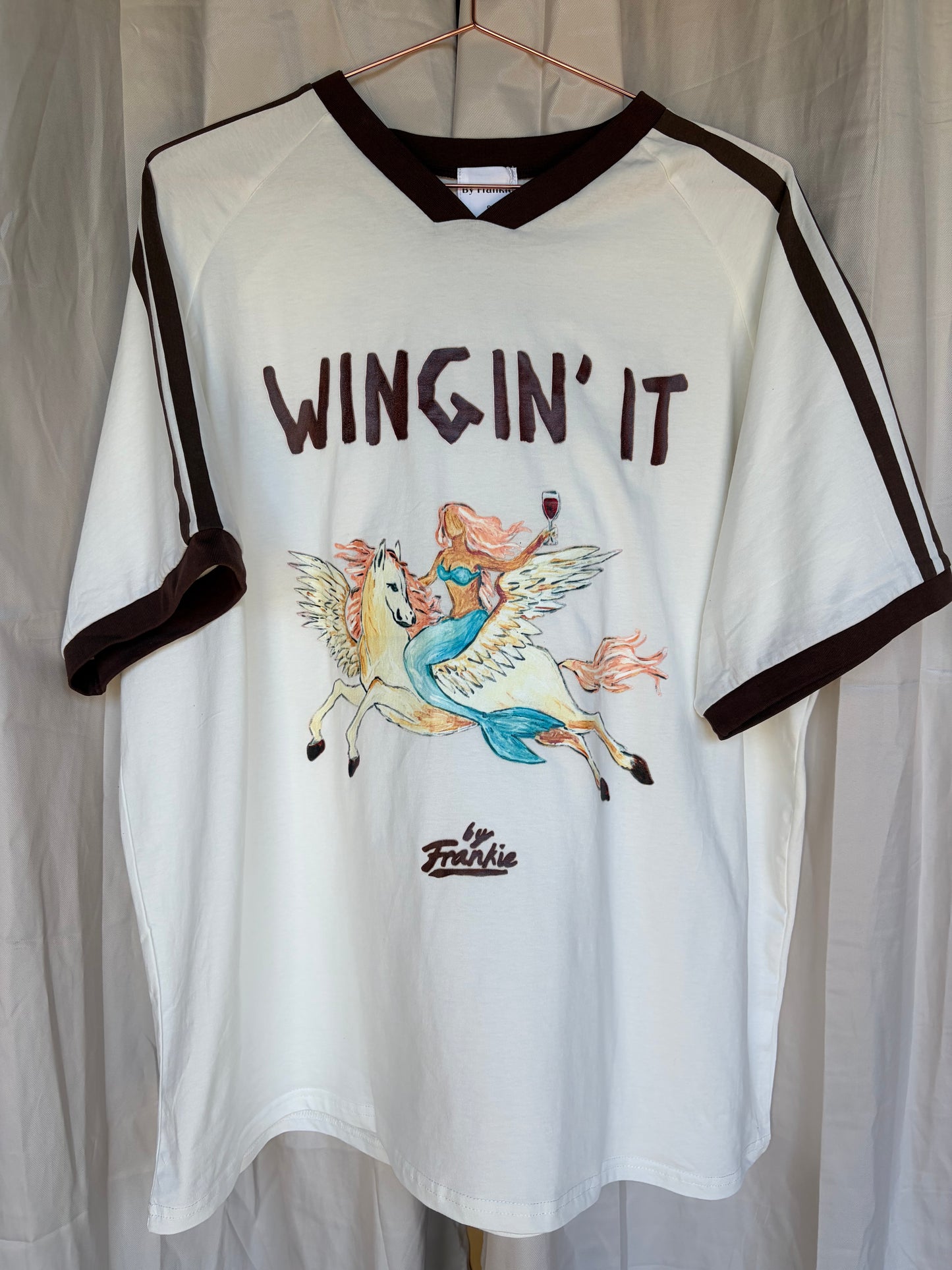 Wing in It Tee White/Choc