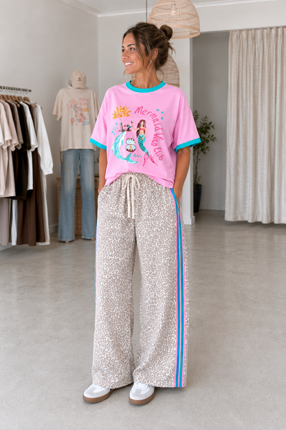 Mermaid Club Vino Tee in Pink