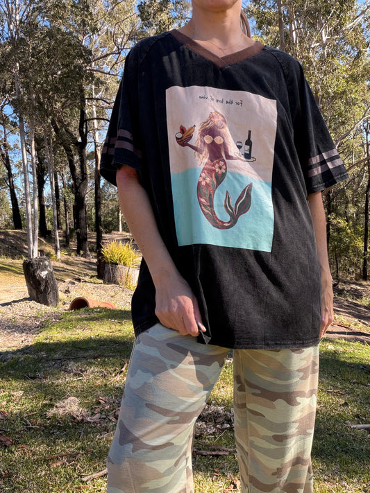 Our Vino Tee Black