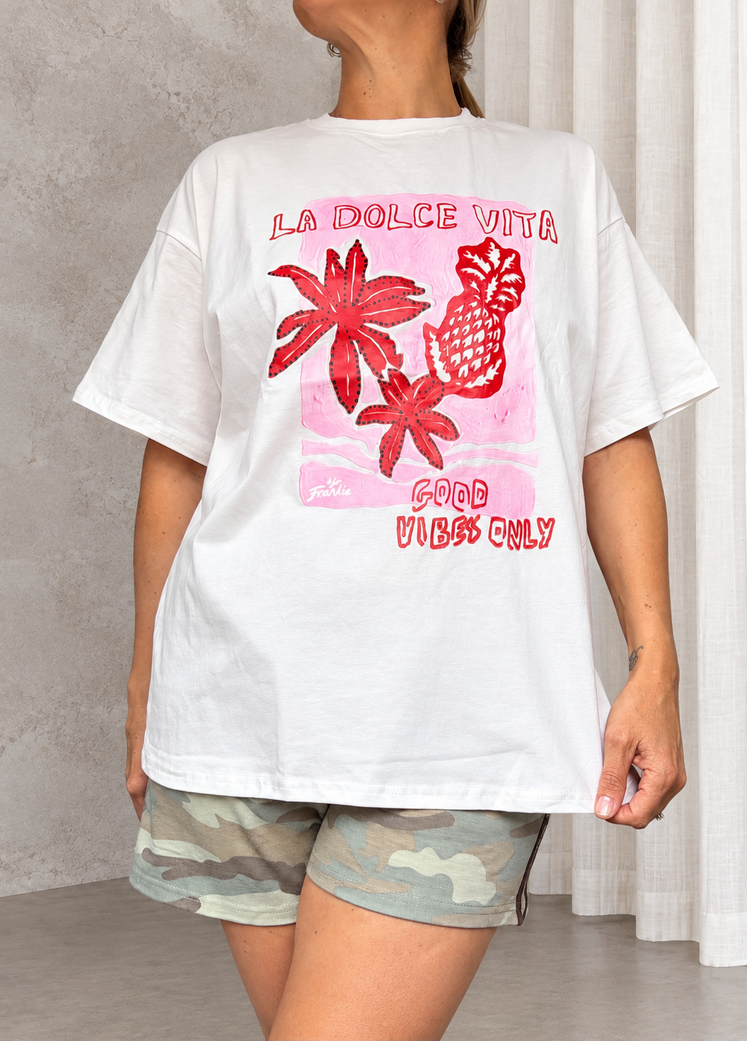 La Dolce Vita Tee